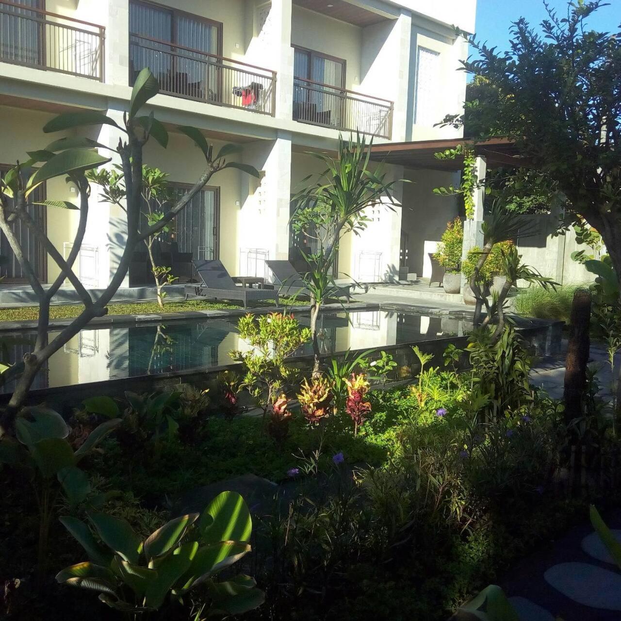 Arnaya Homestay Kuta Lombok Kültér fotó